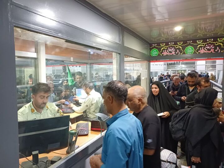 عبور بیش از ۱۱۴ هزار زائر از مرز مهران از ابتدای ماه صفر