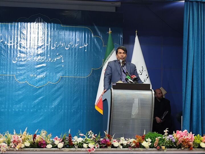 نگاه ما در توسعه استان به بهبود وضعیت راه‌ها است