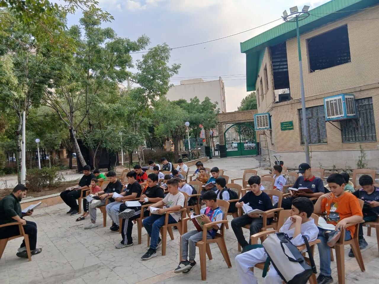 قرائت سوره فتح؛ نماد امید و پیروزی در عملیات‌های نظامی و مبارزات معنوی