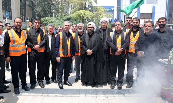 خدمت رسانی ۵۰۰ نیروی شهرداری منطقه ۵ به زوار حسینی در مرز مهران