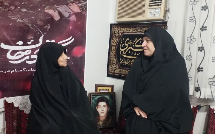 دیدار مدیرکل بنیاد مازندران با خانواده شهیدان ادیبی و شوری‌زاده