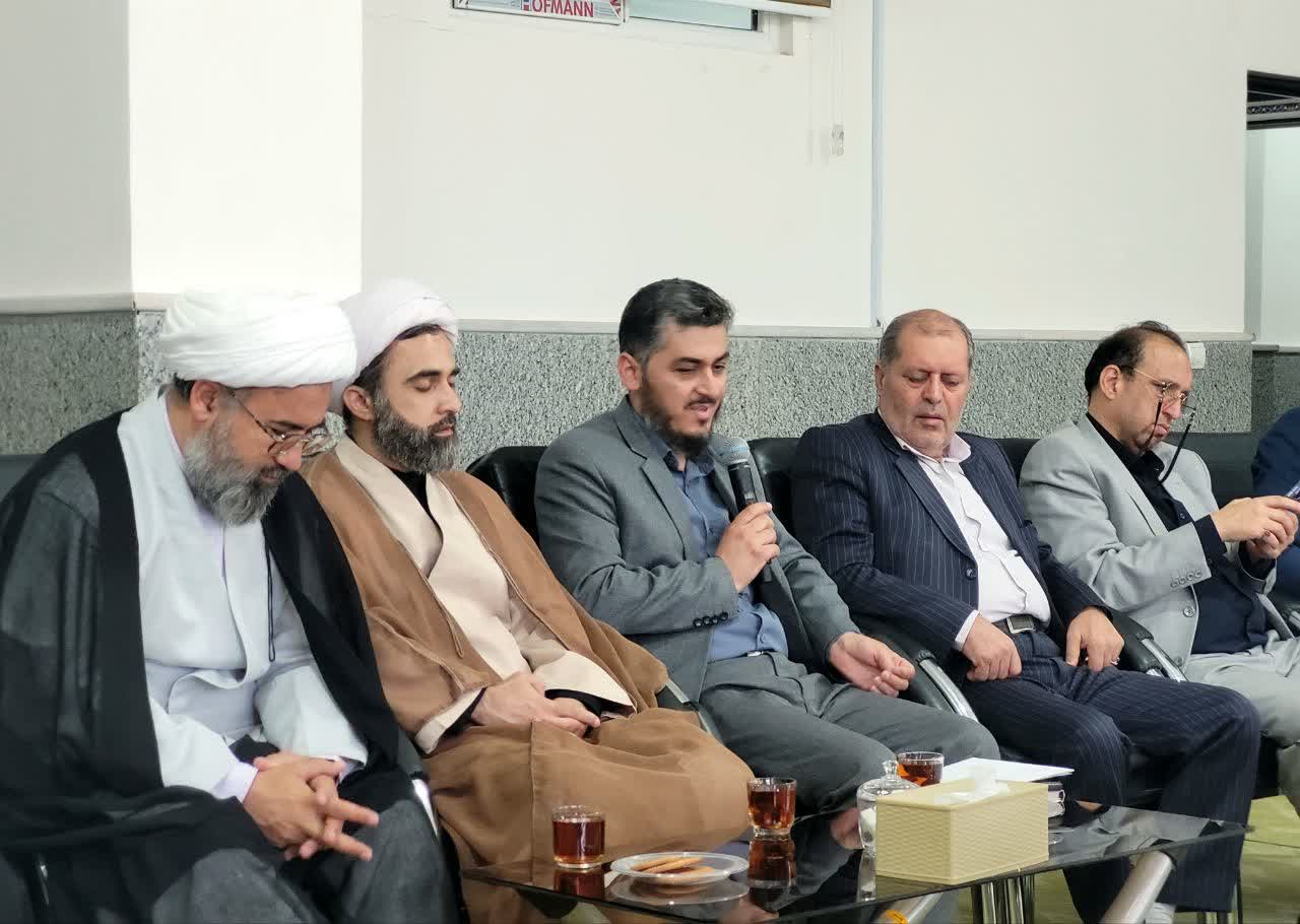 ظرفیتها و کارکردهای اصلی مساجد باید احیاء شود