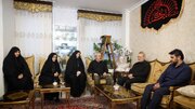 دیدار لاریجانی با خانواده شهیدان باقری و سلامی