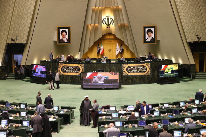 برگزاری نشست غیرعلنی مجلس برای بررسی وضعیت اقتصادی کشور