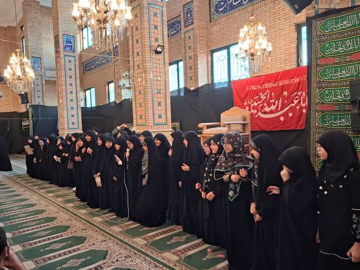رویدادی با رویکرد خانواده برای نسل نوجوانان در مسجد محبان الزهرا (س)  
