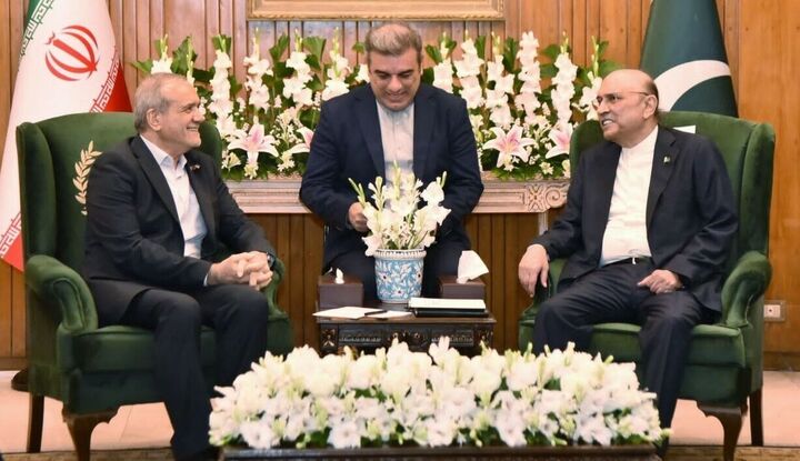 ایران و پاکستان دوست روزهای سخت یکدیگر هستند