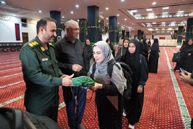 بدرقه خدام موکب درمانی شهید عراقی زاده از بندرعباس به عتبات عالیات