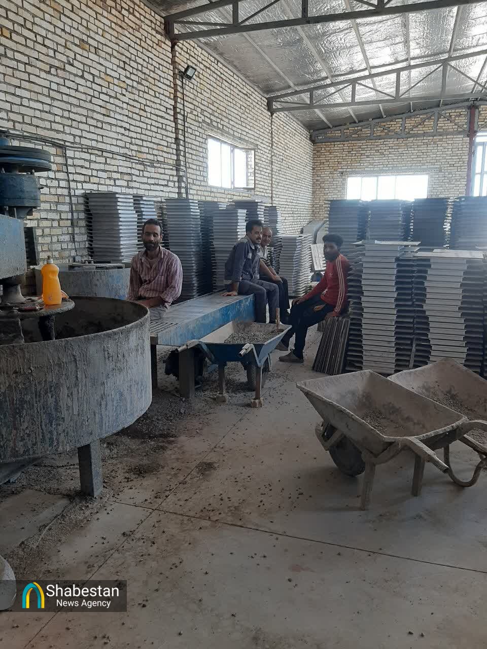 وقتی نانوپلیمر از دل خاک بیرجند جوانه می‌زند/تولید پشت چراغ قرمز خاموشی