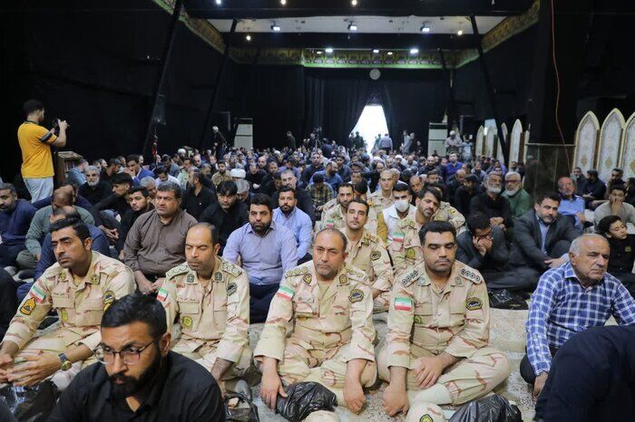 رزمندگان ما به حالت آماده‌باش دست روی ماشه هستند