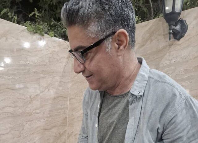 روزنامه‌نگاری با طعم شعر؛ روایتی از تجربه‌های یک پیشکسوت هرمزگانی