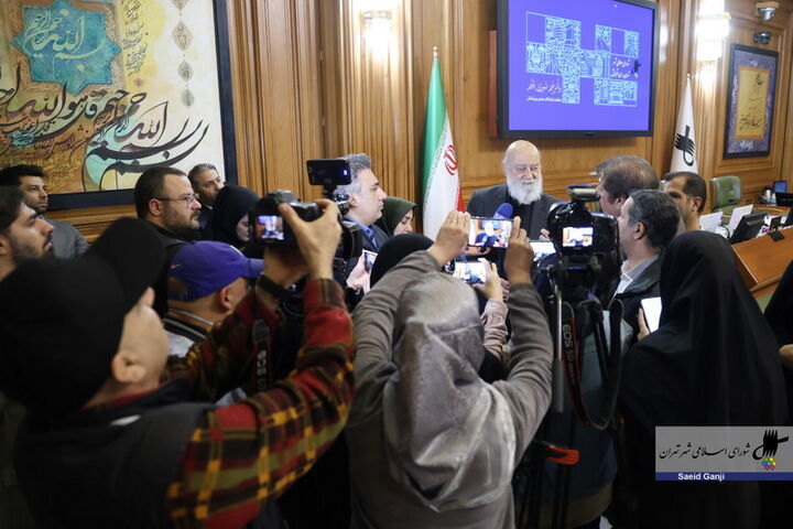 بحران آب تهران نیازمند مدیریت فوری است/تاکسی‌های اینترنتی باید ساماندهی شوند