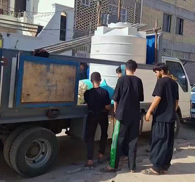 بچههای مسجد روزانه پنج تا ۱۰هزار قرص نان در نجف پخت و توزیع میکنند