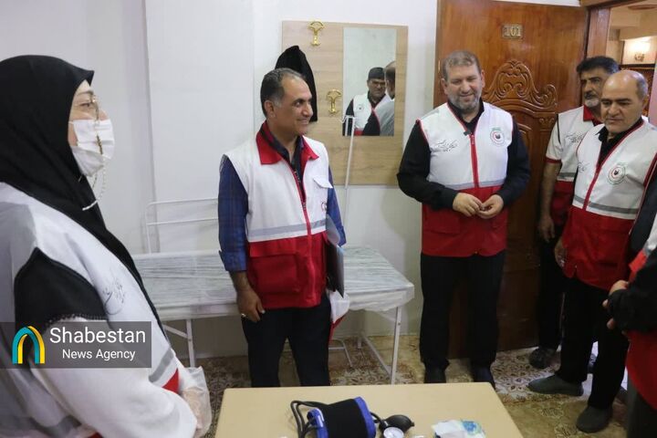 بازدید دبیرکل جمعیت هلال احمر ایران از درمانگاه جوهرة‌النجف و نحوه خدمت به زائرین اربعین