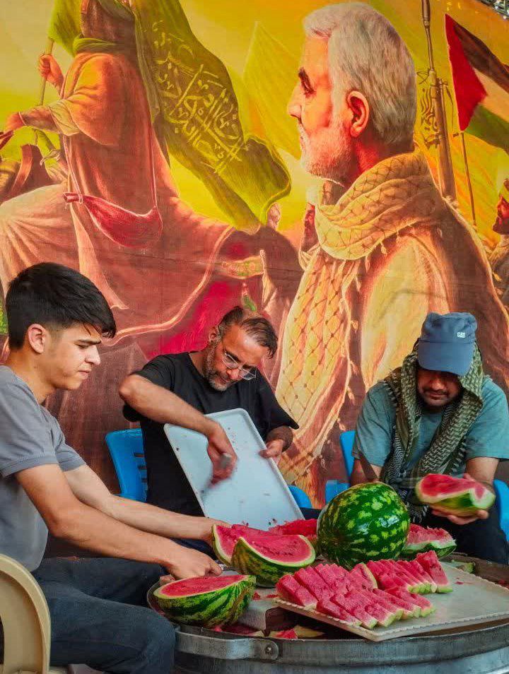 موکب انصارالمقاومه سنگری برای خدمت دانش آموزان به زائران حسینی