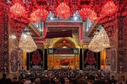 احیای زائران حسینی در شب جمعه در حرم حضرت عباس(ع)