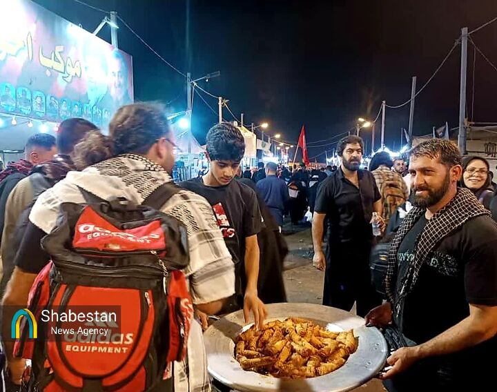 آغاز خدمت‌رسانی بچه‌های مسجد امام حسن مجتبی(ع) کوهبنان در عراق + فیلم