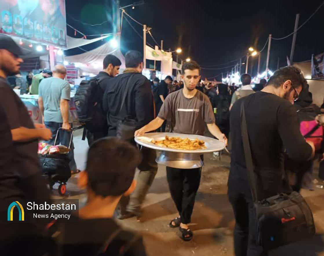 آغاز خدمت‌رسانی موکب بچه‌های مسجد امام حسن مجتبی علیه‌السلام کوهبنان در خاک عراق+فیلم و عکس