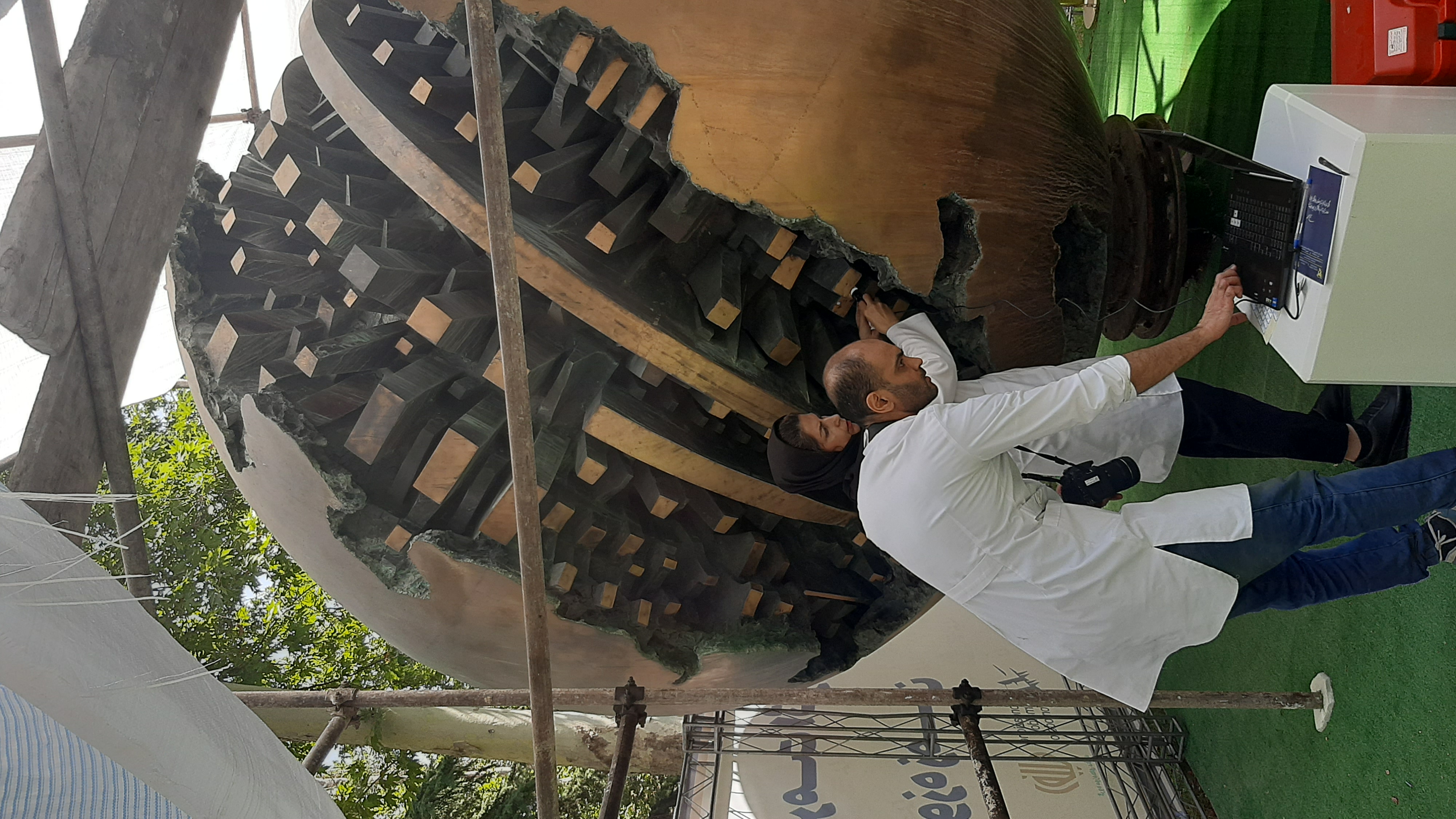 آغاز مرمت «گوی پومودورو»؛ اثری جهانی با پیچیدگی‌های حفظ و بازسازی در موژه زمان