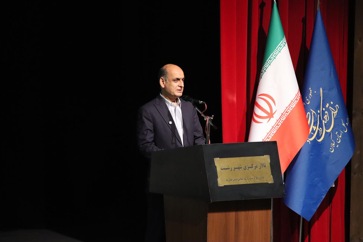 پاسخگویی به مطالبات خبرنگاران در روز خبرنگار