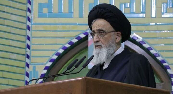 خبرنگاران اخبار را بزرگنمایی نکنند