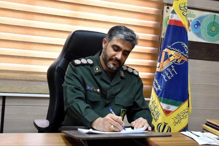 ایستادگی در جنگ تحمیلی ۱۲ روزه برگ زرینی در کارنامه اصحاب رسانه است