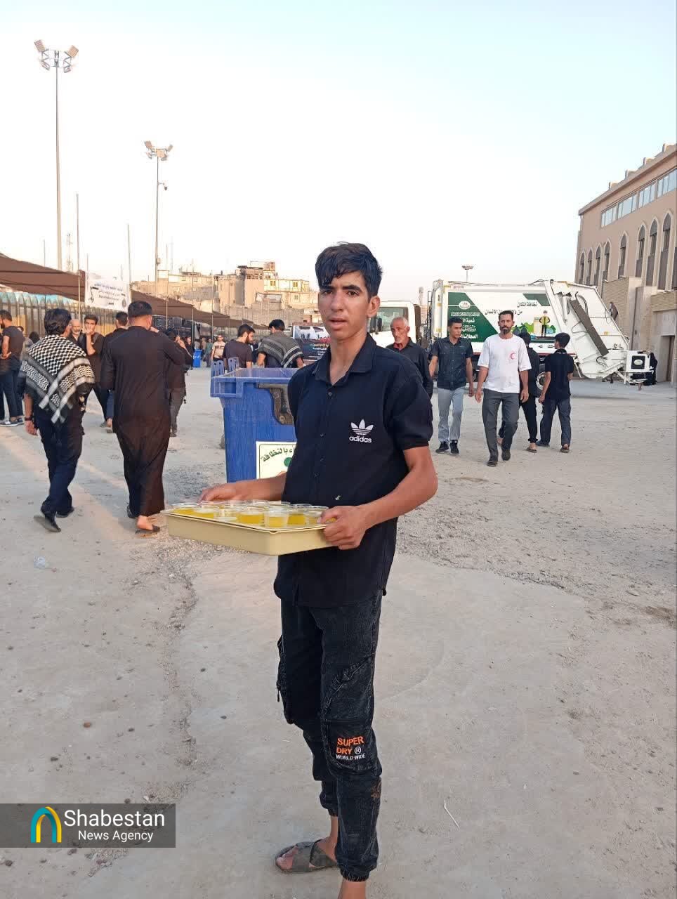 همت و همدلی مردم معصوم‌آباد برای خدمت به زائران اربعین