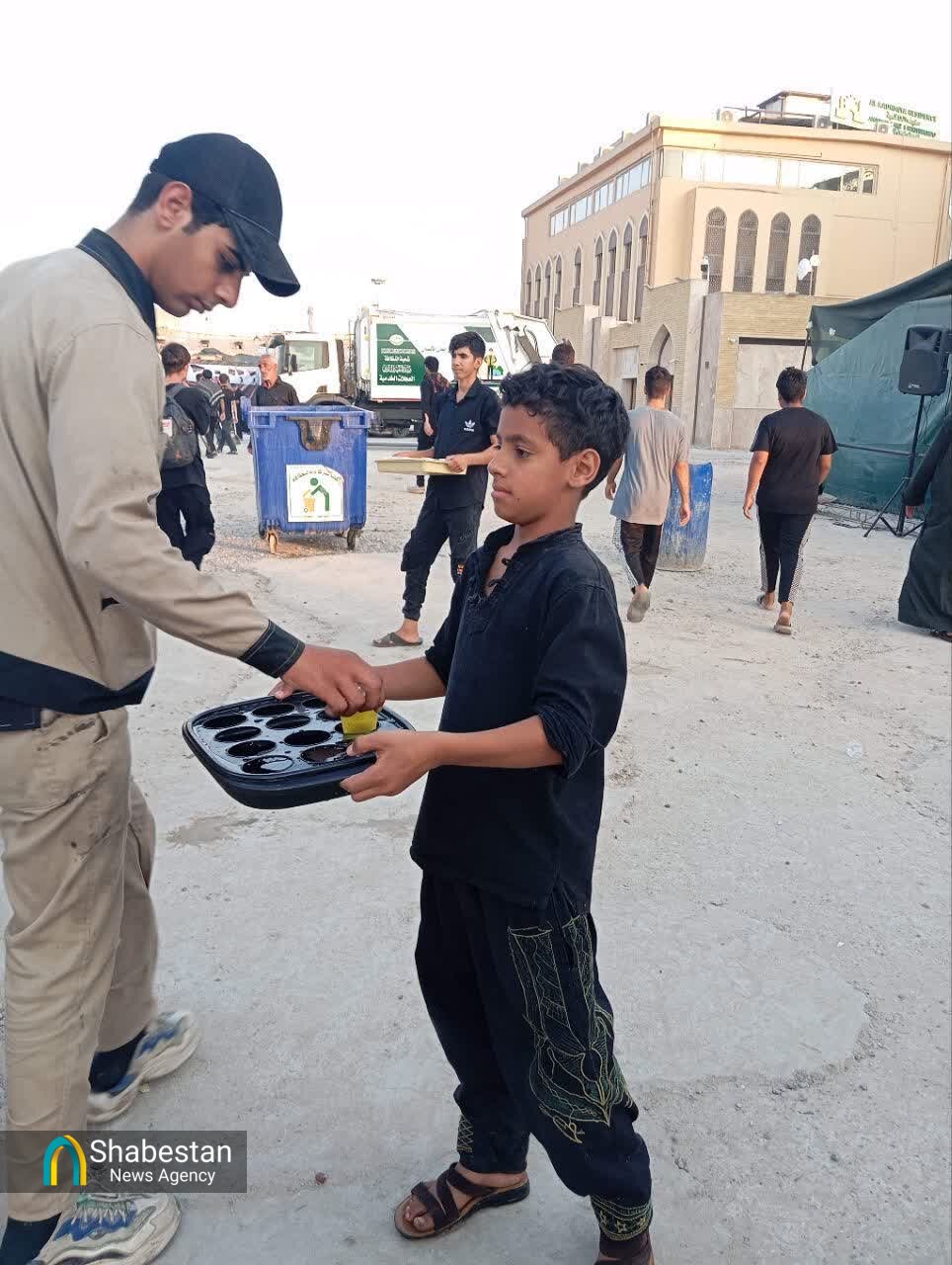 همت و همدلی مردم معصوم‌آباد برای خدمت به زائران اربعین