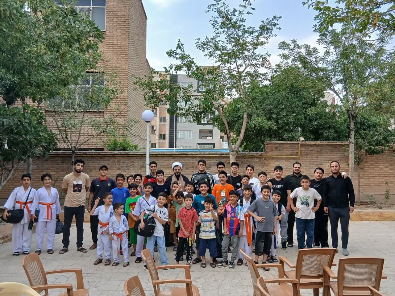 پاتوق گفت‌وگو؛ فرصتی برای بیان دغدغه‌های نوجوانان در کانون سید احمد خمینی