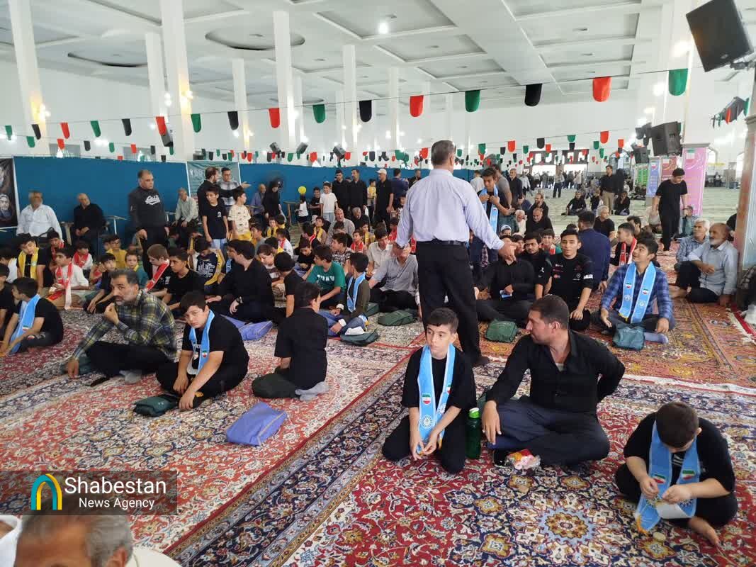 میز خدمت به همت کانون های مساجد ساوه