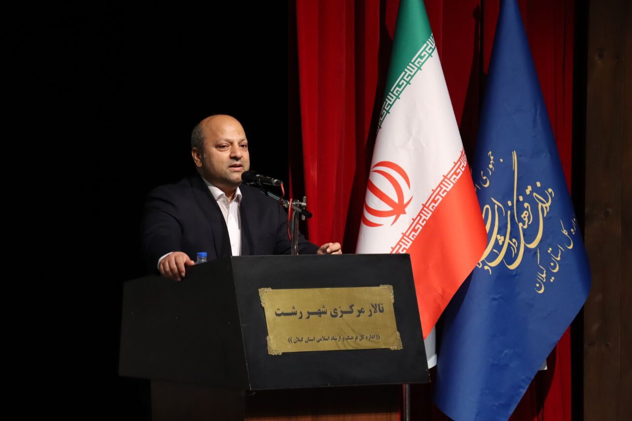 پاسخگویی به مطالبات خبرنگاران در روز خبرنگار