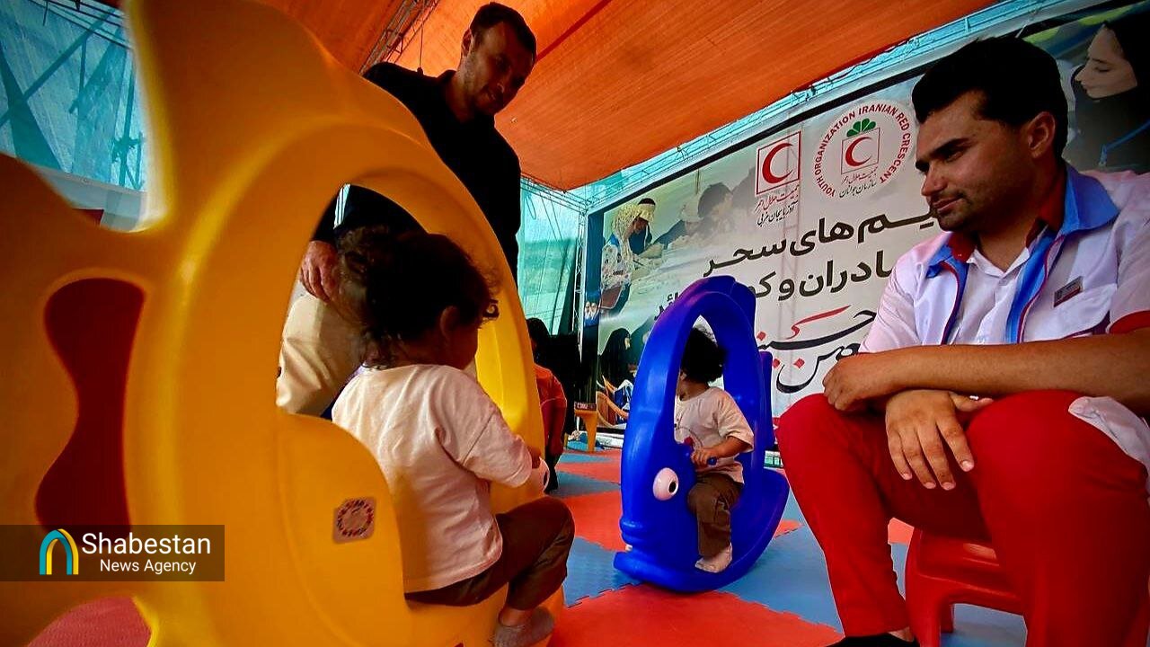 نجاتگران جمعیت هلال احمر آذربایجان‌غربی در تمرچین