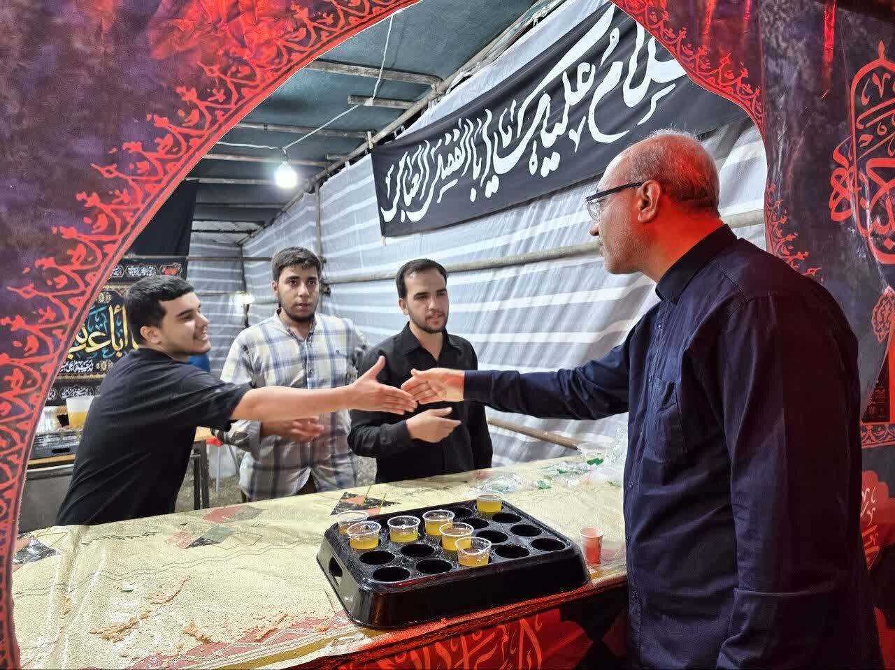 بازدید استاندار کرمانشاه از مواکب خدمت‌رسان به زائران اربعین در ماهیدشت