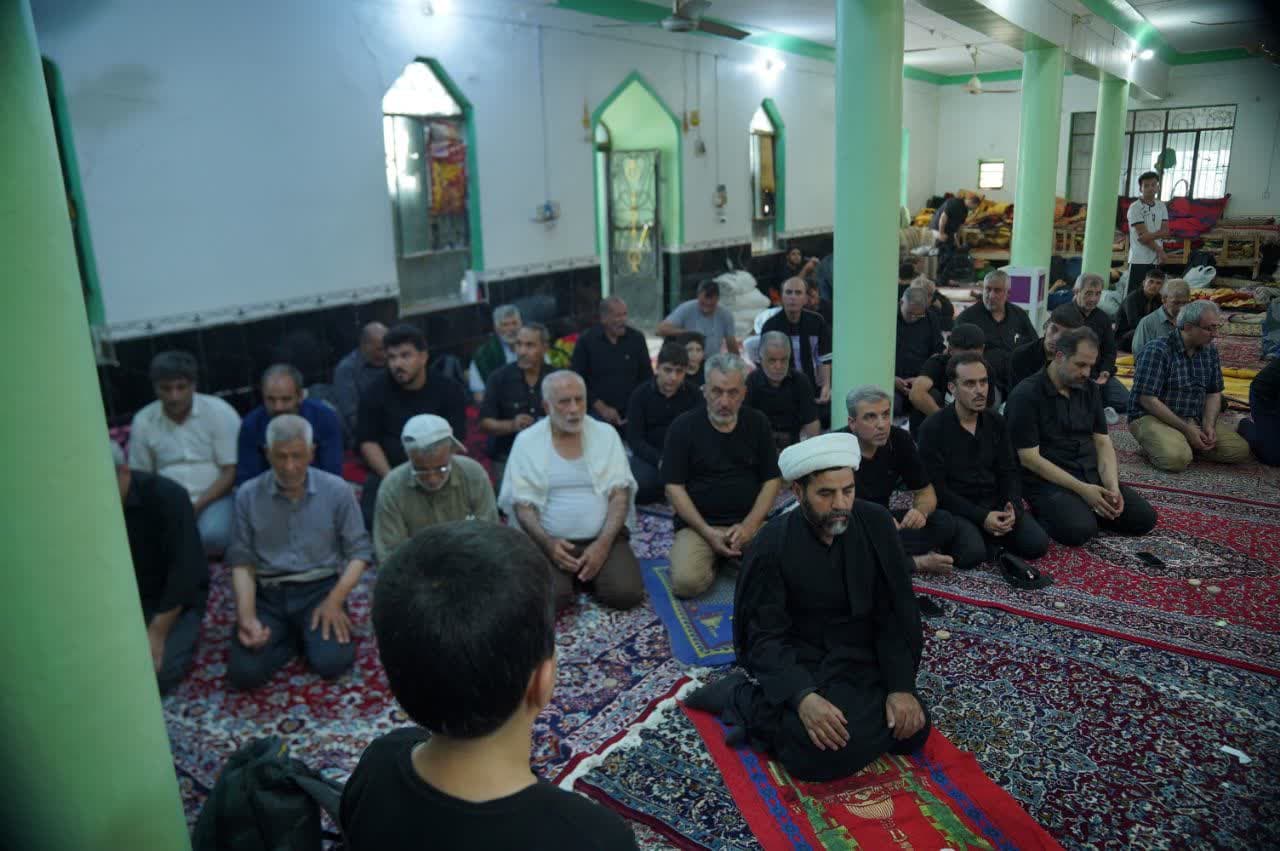 همدلی بچه مسجدی‌ها در طریق العلما؛ ۱۲۰ خادم کانون بقیة‌الله در خدمت روزانه ۵۰ هزار زائر اربعین