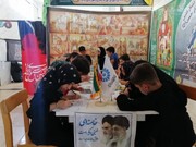 «موکب کتاب حسینی» در ۸ نقطه کرمانشاه؛ از کنگاور تا خسروی، هم‌قدم با زائران