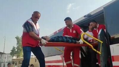 انتقال ۷ زائر مصدوم از بیمارستان الحسین کربلا به مرز مهران