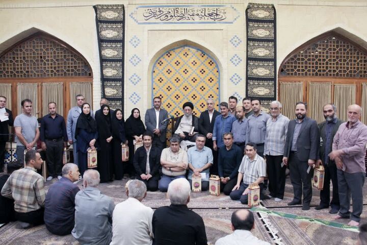 تجلیل نماینده ولی فقیه در گلستان از خبرنگاران