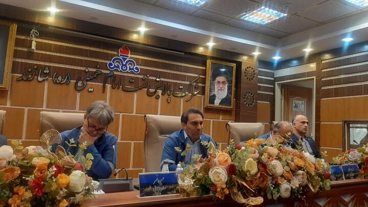 کار رسانه، پالایش حقیقت و تزریق نشاط اجتماعی و امید به جامعه باشد