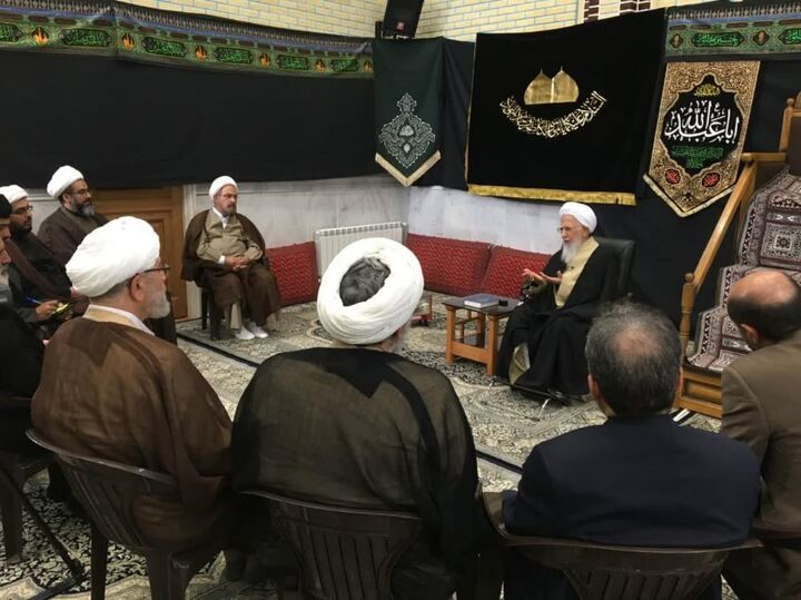 تأکید بر جایگاه والای علم به‌عنوان حقیقتی ملکوتی و شرح‌صدرآور