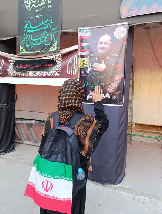 موکب مسجد جامع براثا در کاظمین با تصاویر شهدای مقاومت متبرک شد