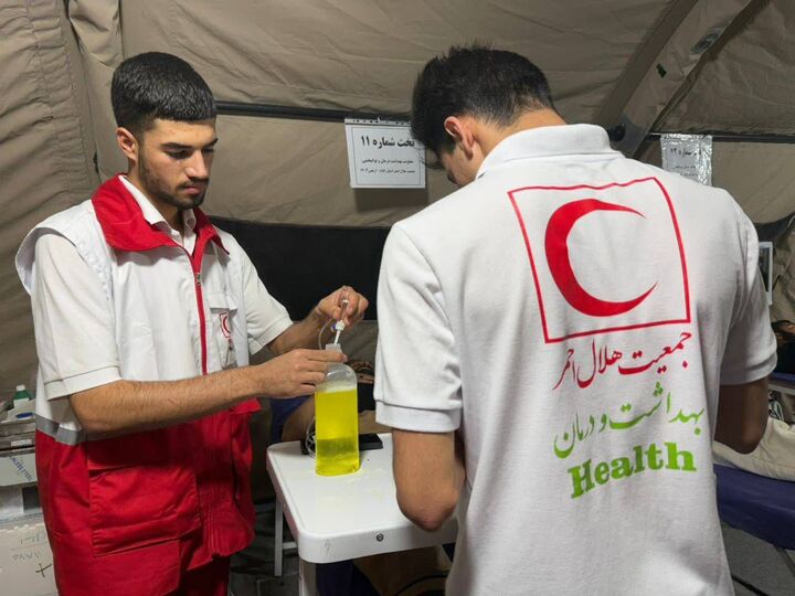 ارائه بیش از ۳۲۳ هزار خدمت به زائران اربعین در مرز مهران