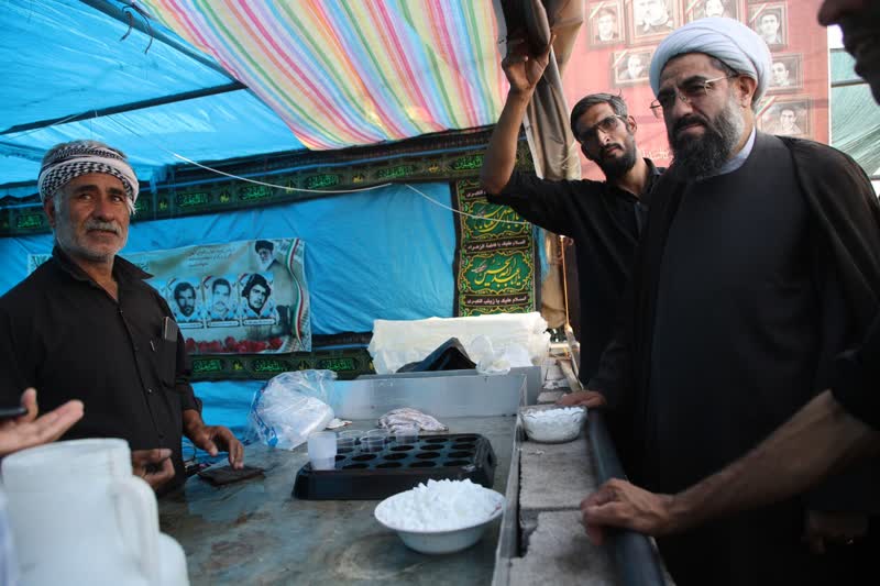 خادمی بدون وقفه ادامه دارد/ همدانی‌ها مصمم در مسیر عاشقی