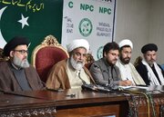 رفتار خشونت آمیز با عزاداری امام حسین (ع) را متوقف کنید