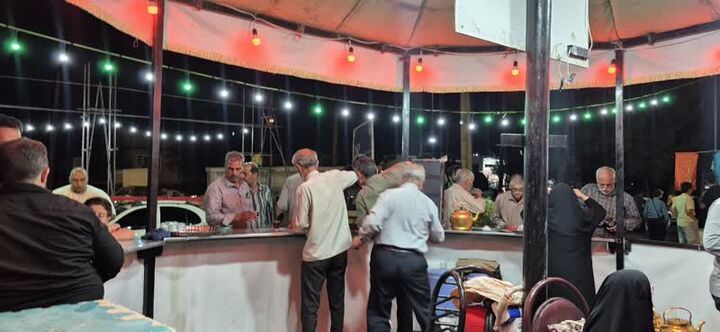 خادمی بدون وقفه، همدانی‌ها مصمم در مسیر عاشقی