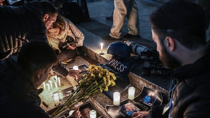 تظاهرات مردم آمریکا در اعتراض به حملات رژیم صهیونیستی خبرنگاران در غزه