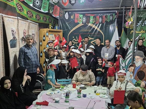 فعالیت موکب کتاب حسینی در مرز باشماق همزمان با اربعین حسینی