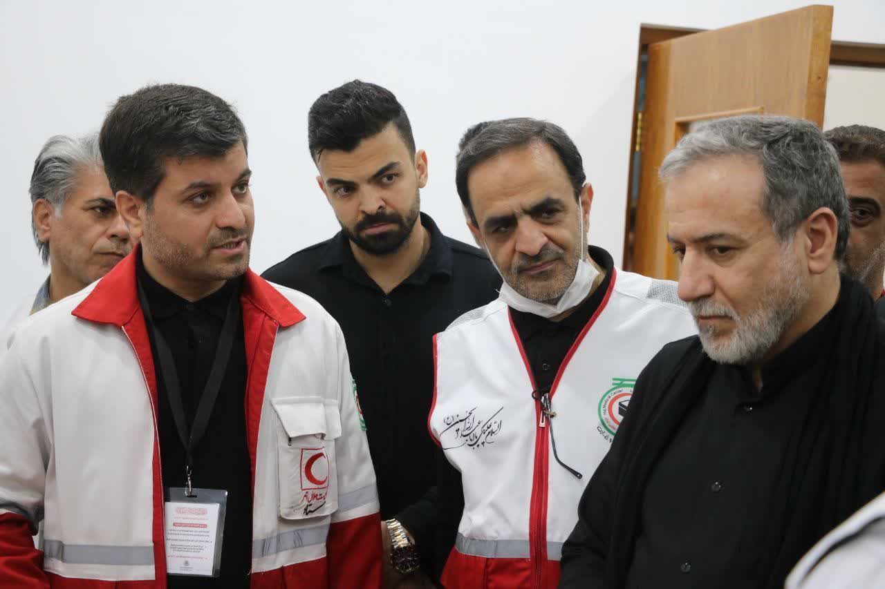 بازدید وزیر امور خارجه از درمانگاه تخصصی هلال احمر گیلان در نجف اشرف