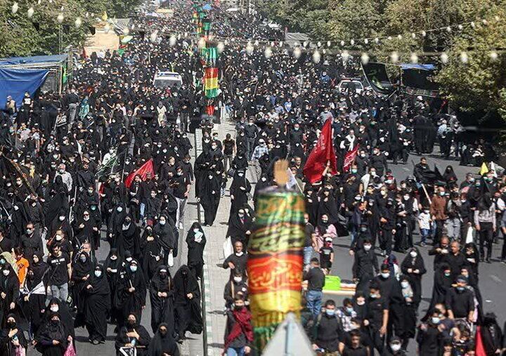 شیراز در روز اربعین، جلوه‌ای از عشق و ارادت به امام حسین(ع)