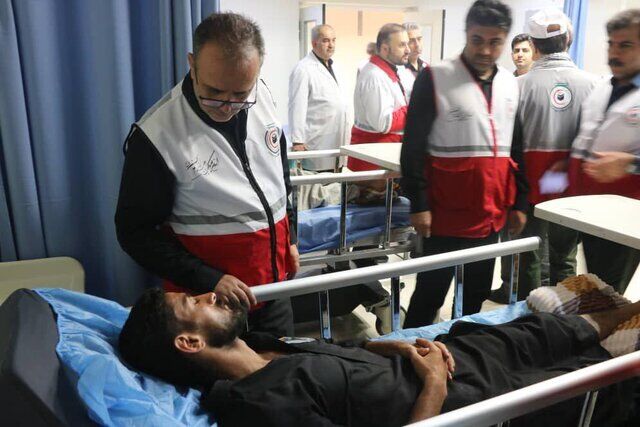 بازدید اعضای کمیسیون بهداشت مجلس از خدمت رسانی هلال احمر به زائران