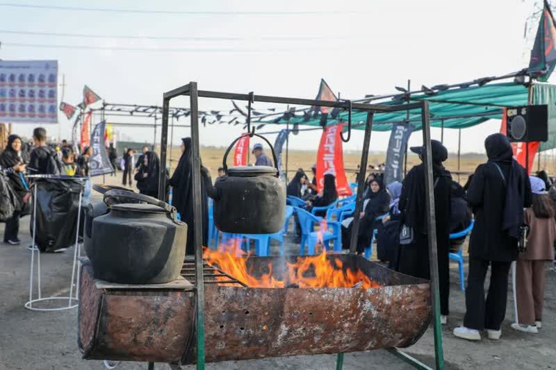 پیاده‌روی اربعین در استان مرکزی؛ گام‌های عاشقانه در مسیر عشق به امام حسین(ع)