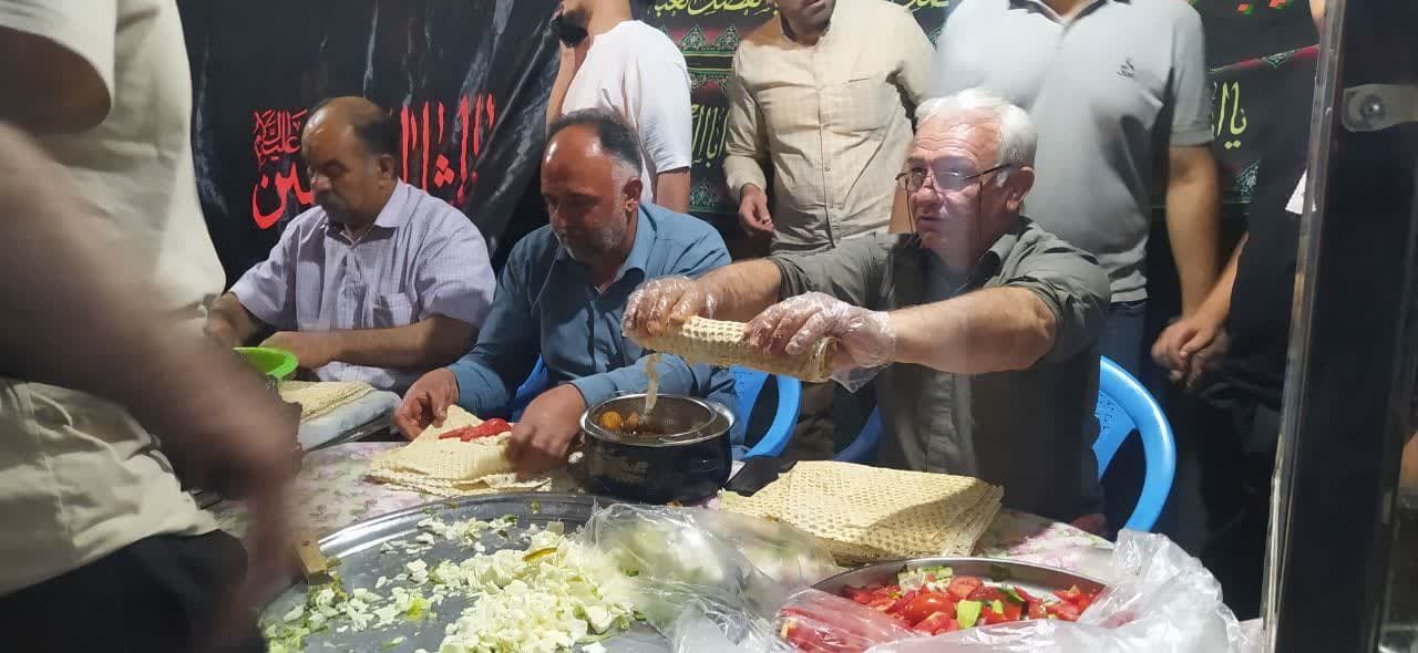 موکب مرصاد بصورت شبانه‌روزی پذیرایی از ۸۰۰ تا ۱۲۰۰ زائر است